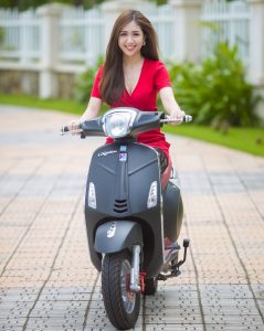 Xe máy điện Vespa sử dụng pin LFP