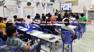 Học sửa xe đạp điện: Tự học tại nhà qua YouTube hay nên đến trung tâm thực hành?